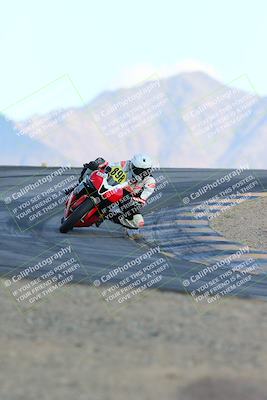 media/Nov-16-2024-CVMA (Sat) [[0e4bb1f32f]]/Race 11-Amateur Supersport Open/